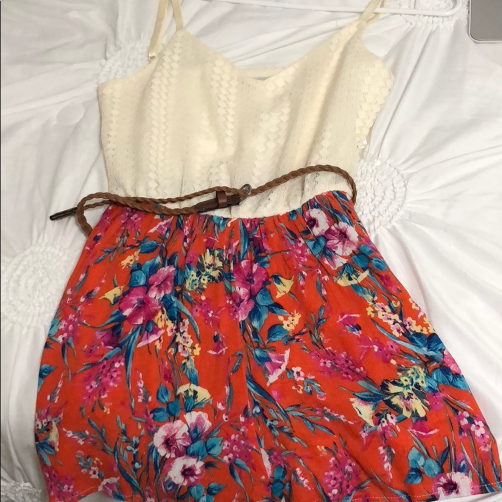 Cute romper!
